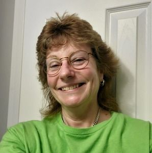 Meet your Posher, Joni